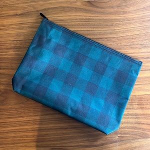 zipper pouch from thirty-one!!